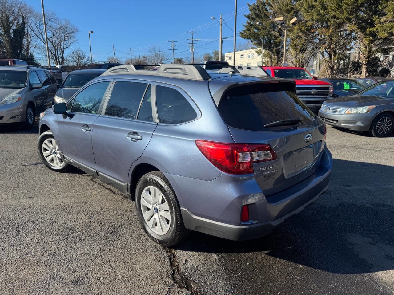 Used 2015 Subaru Outback 2.5i Premium AWD/4WD image 6