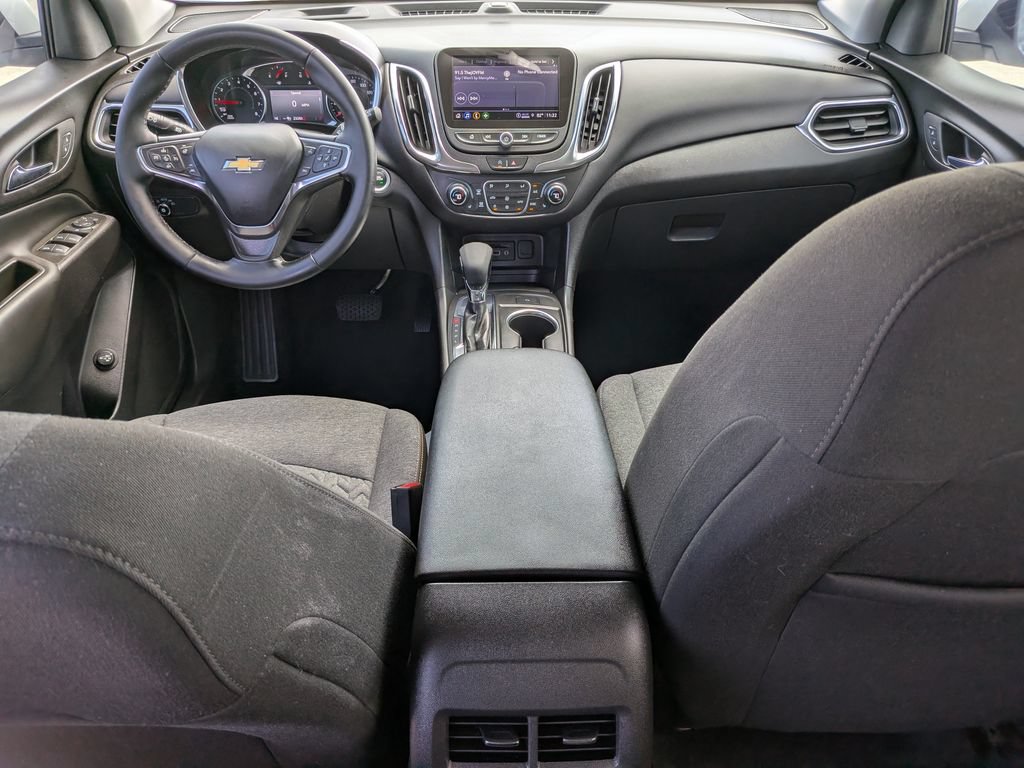 Used 2024 Chevrolet Equinox LT FWD image 16