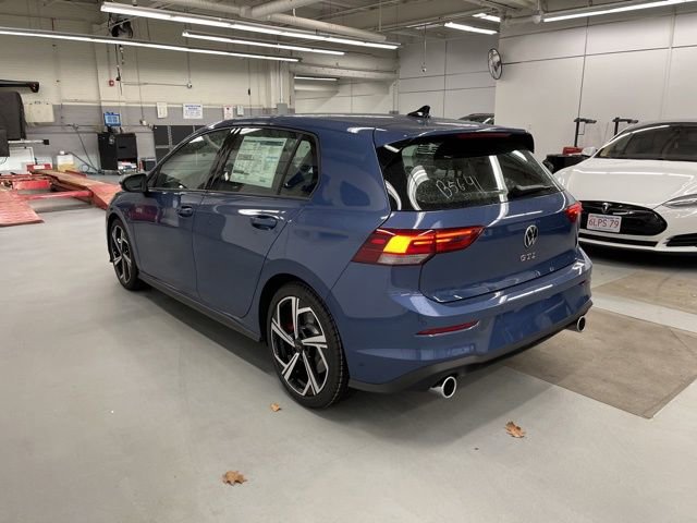 New 2026 Volkswagen GTI SE image 2