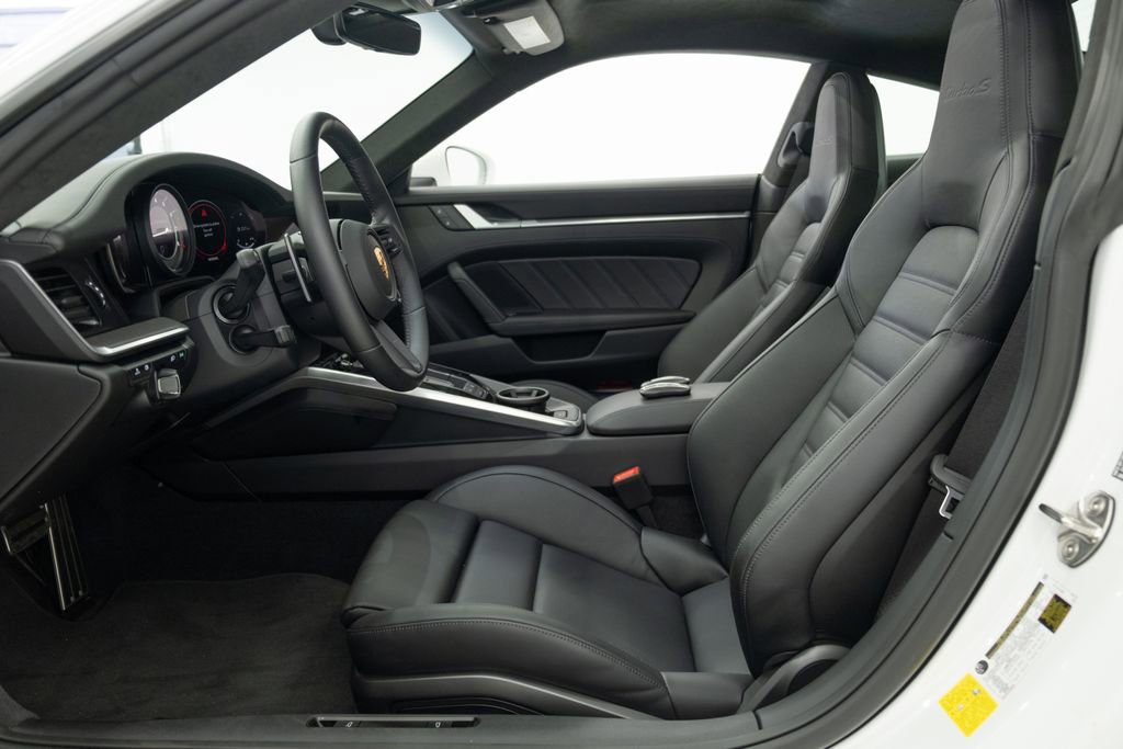 Used 2025 Porsche 911 Turbo S image 52