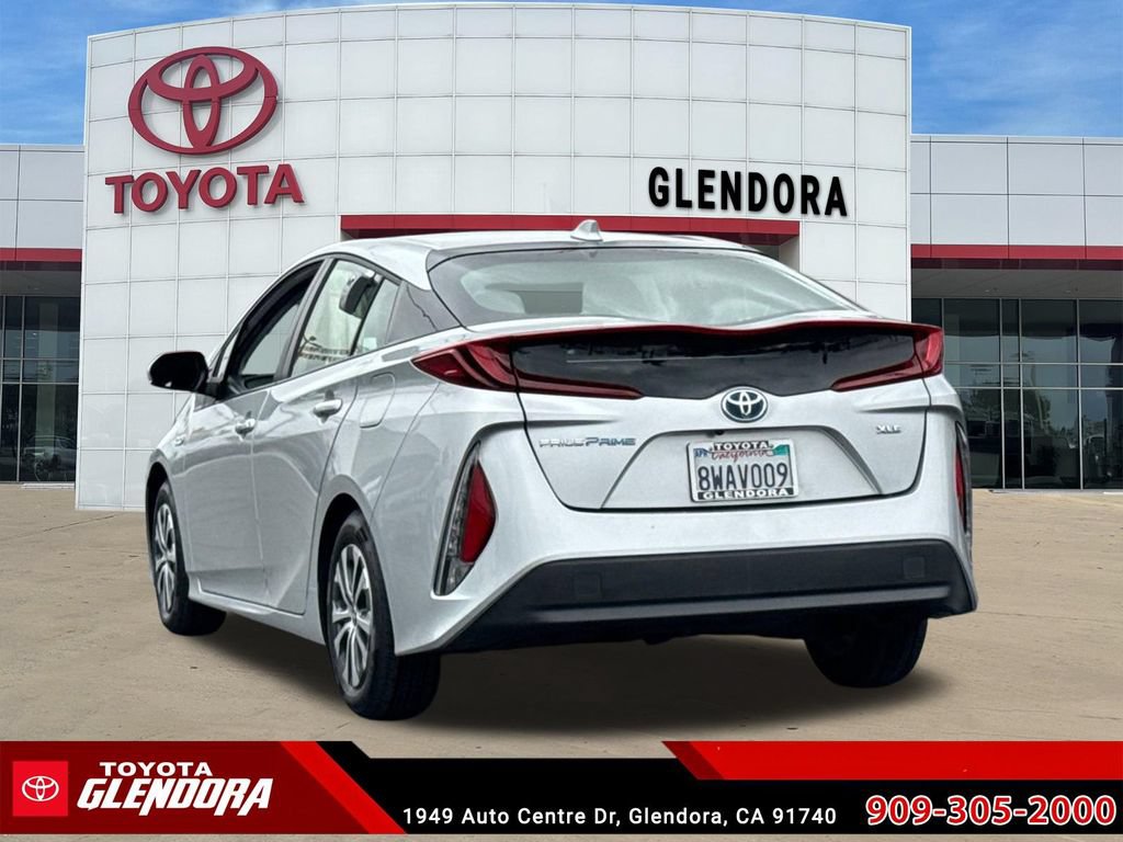 Certified 2021 Toyota Prius Prime XLE w/ Carpet Mat Package (TMS) FWD image 8