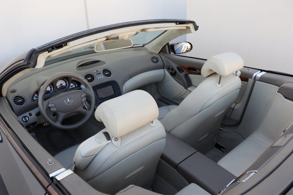 Used 2008 Mercedes-Benz SL 55 AMG image 21