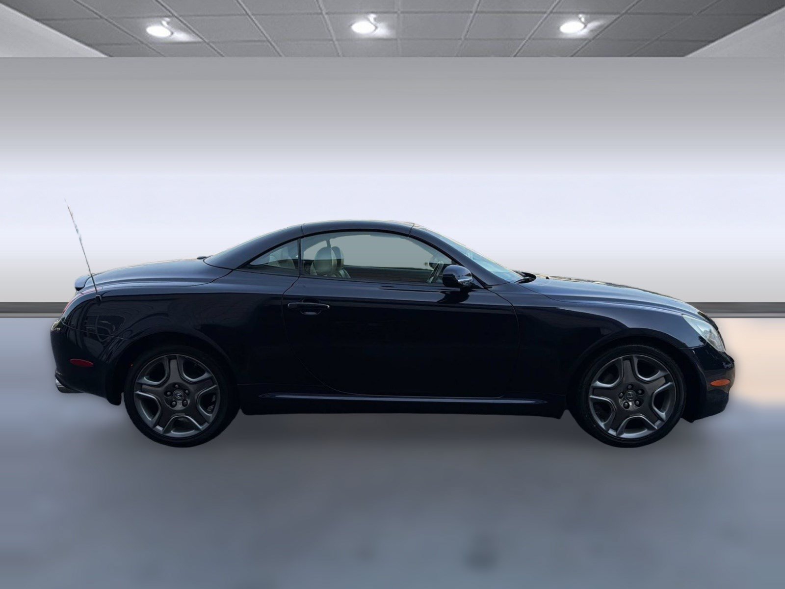 Used 2007 Lexus SC 430 Convertible RWD image 27