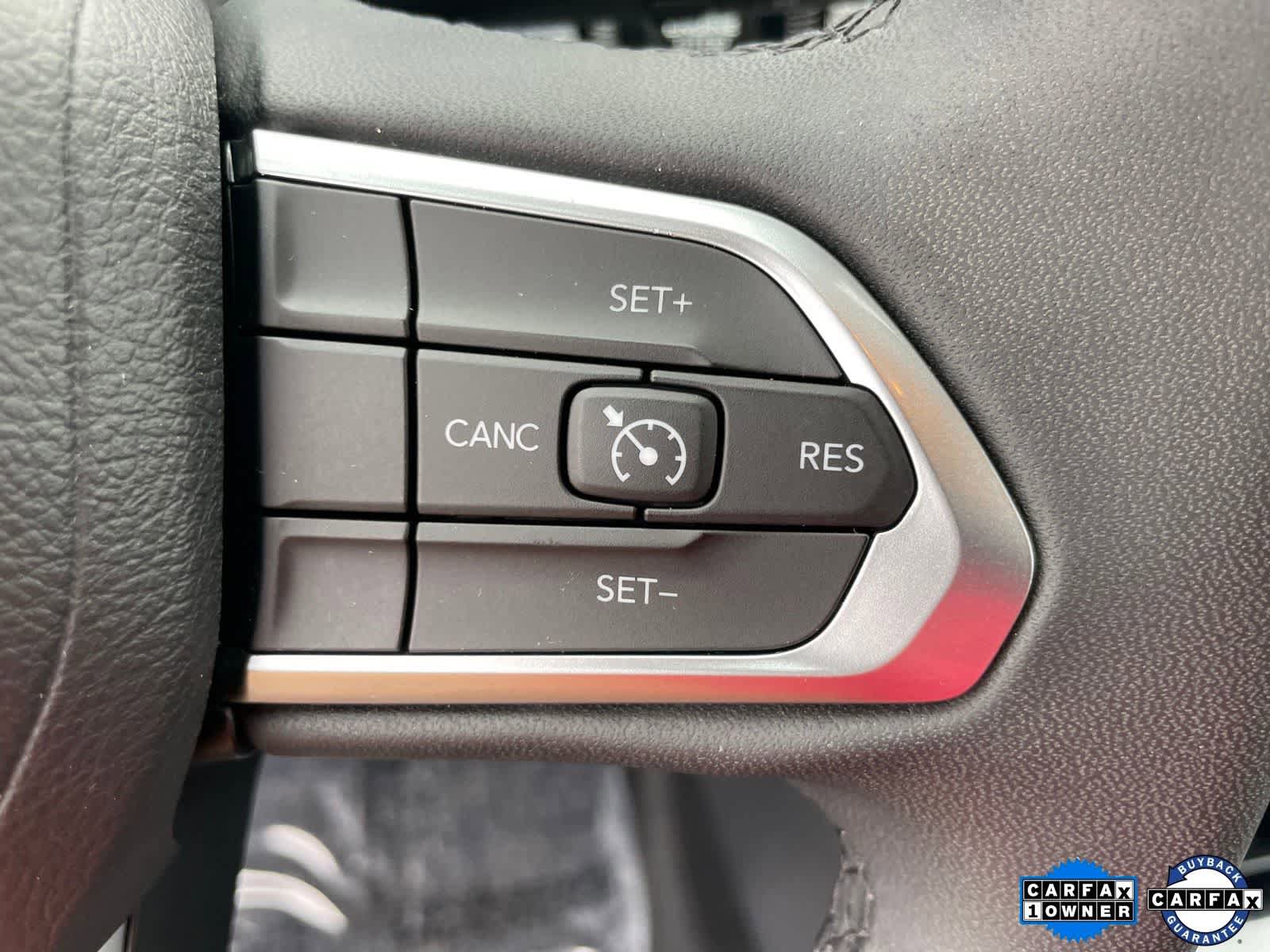 Used 2024 Jeep Compass Latitude image 14