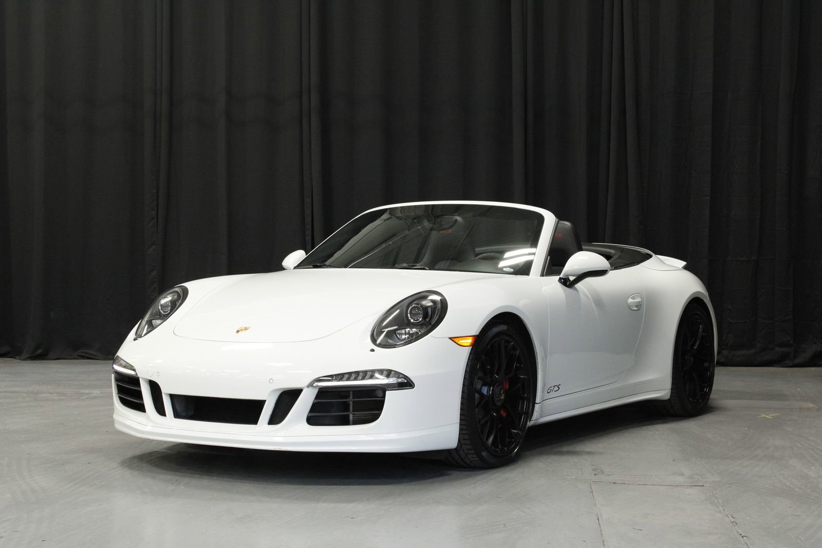 Certified 2016 Porsche 911 Carrera GTS RWD image 25