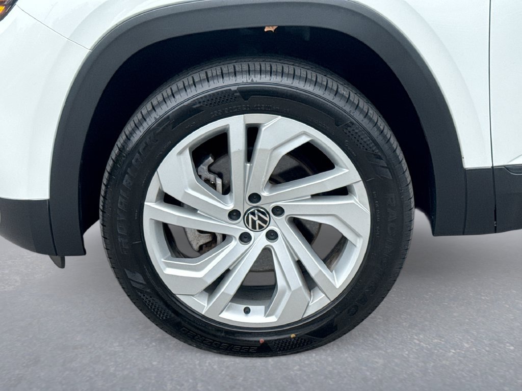 Used 2023 Volkswagen Atlas SE AWD/4WD image 17