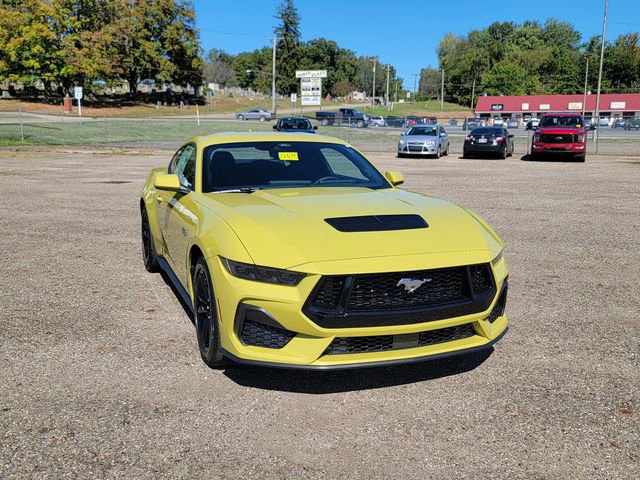 New 2025 Ford Mustang GT image 3