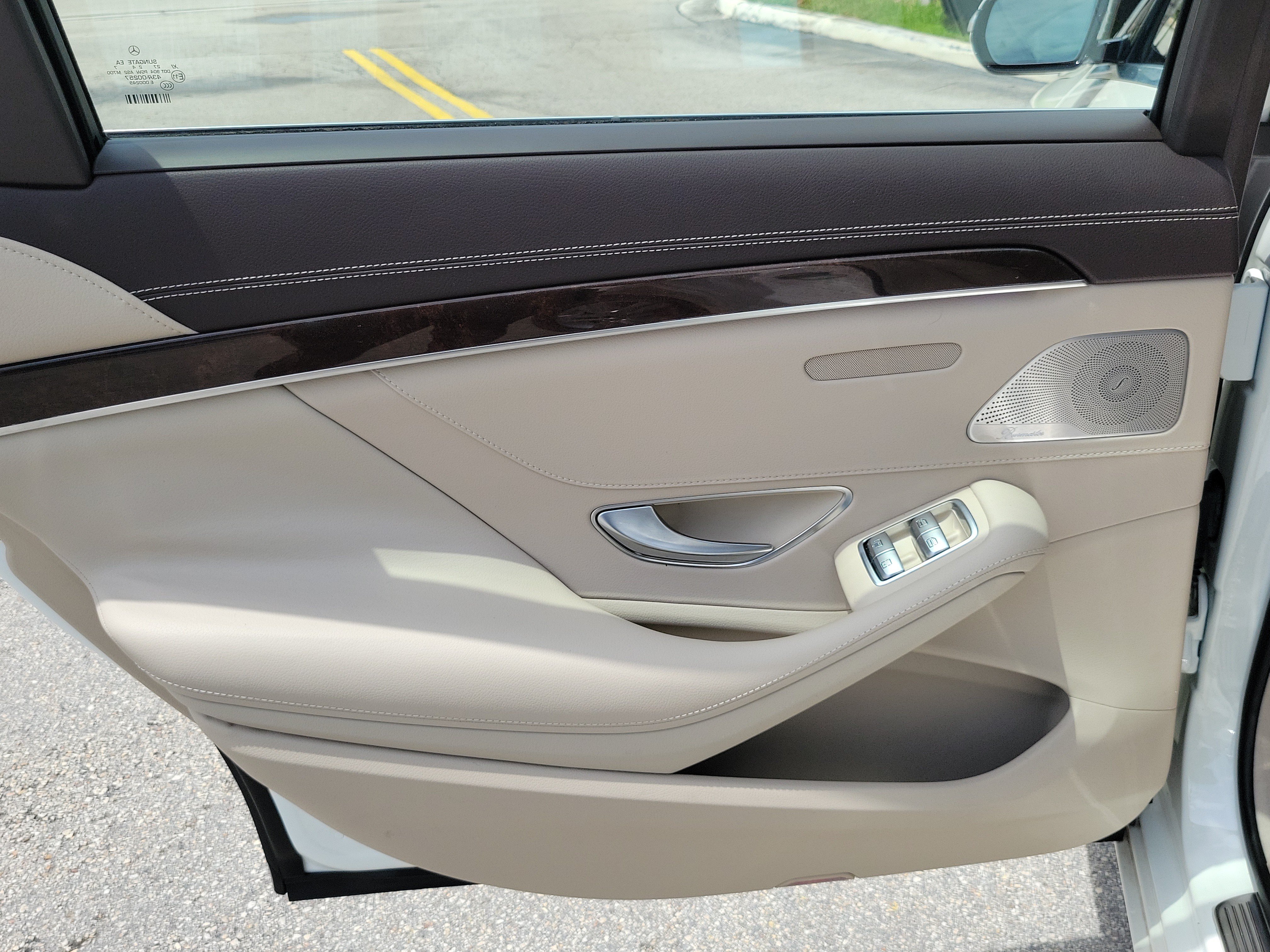 Used 2018 Mercedes-Benz S 450 Sedan image 26