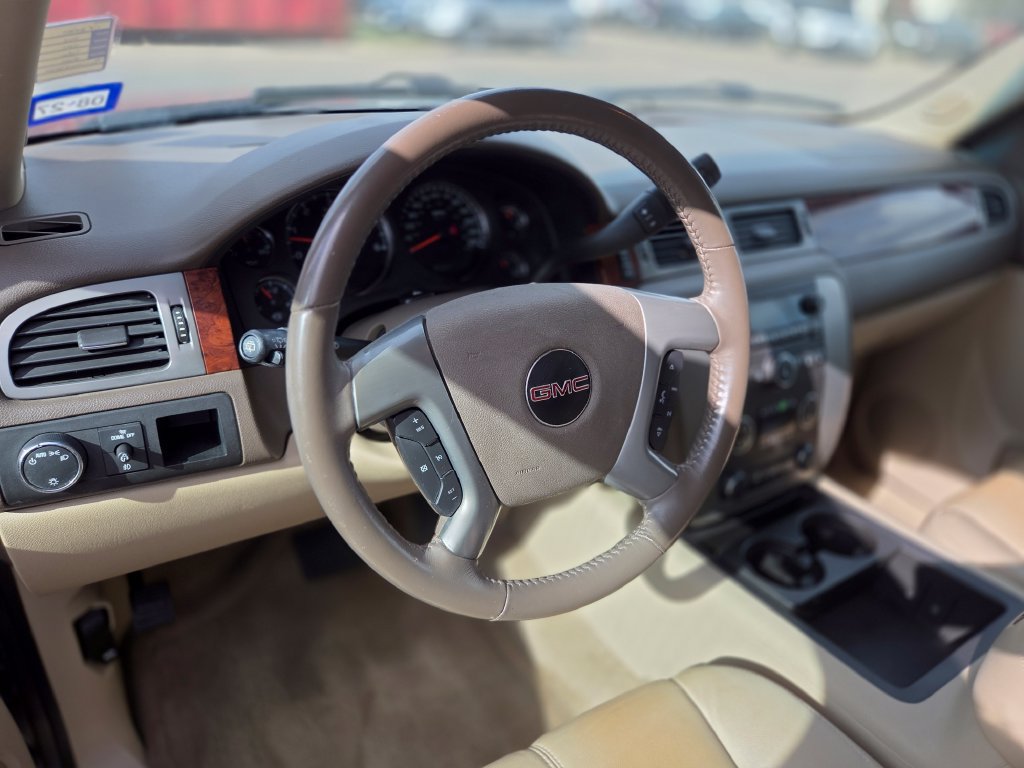 Used 2012 GMC Yukon SLT RWD image 16