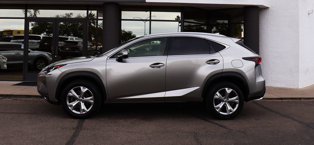Used 2017 Lexus NX 200t FWD w/ Premium Package image 8