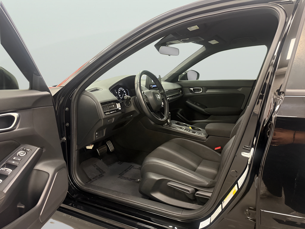 Used 2023 Honda Civic Sport image 9