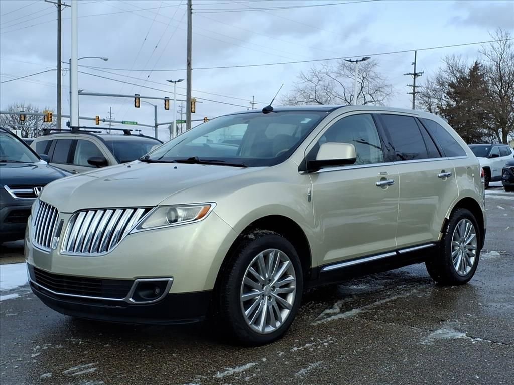 Used 2011 Lincoln MKX AWD w/ 102A Rapid Spec Order Code