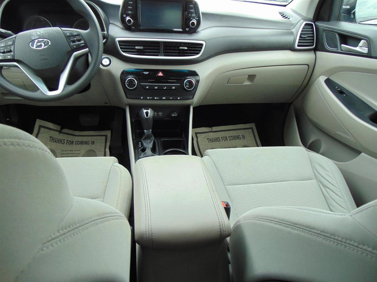 Used 2020 Hyundai Tucson Value FWD image 15