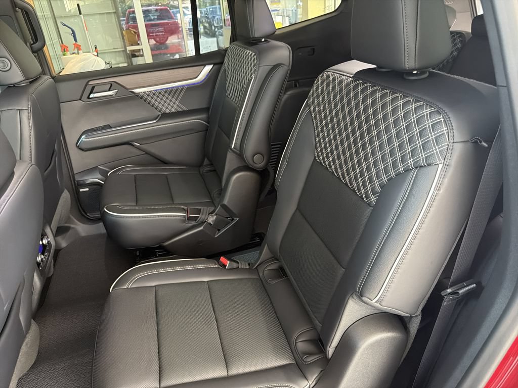 New 2027 GMC Acadia Denali FWD image 13