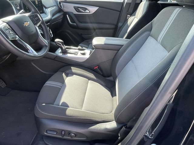 Certified 2025 Chevrolet Blazer LT AWD/4WD image 14