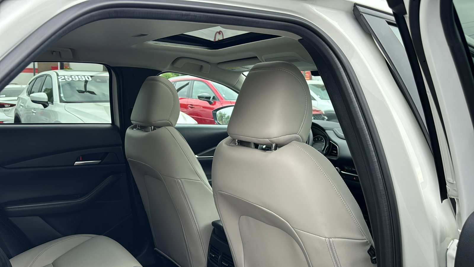 Certified 2025 MAZDA CX-30 AWD 2.5 S w/ Preferred Package image 21