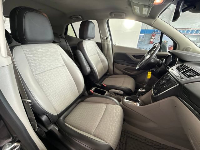 Used 2016 Buick Encore Convenience FWD image 29