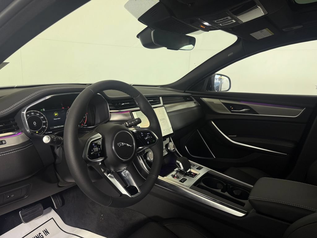New 2024 Jaguar XF R-Dynamic SE AWD/4WD image 4