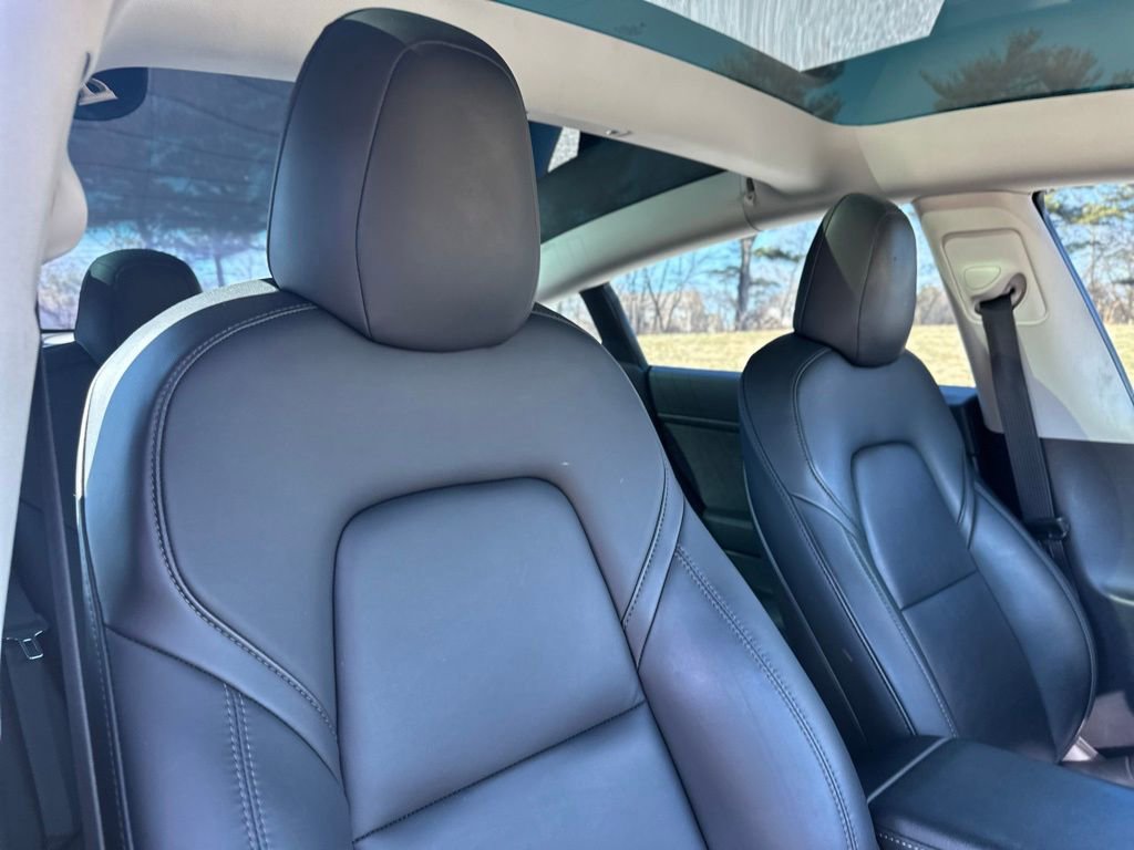 Used 2022 Tesla Model 3 Performance AWD/4WD image 24