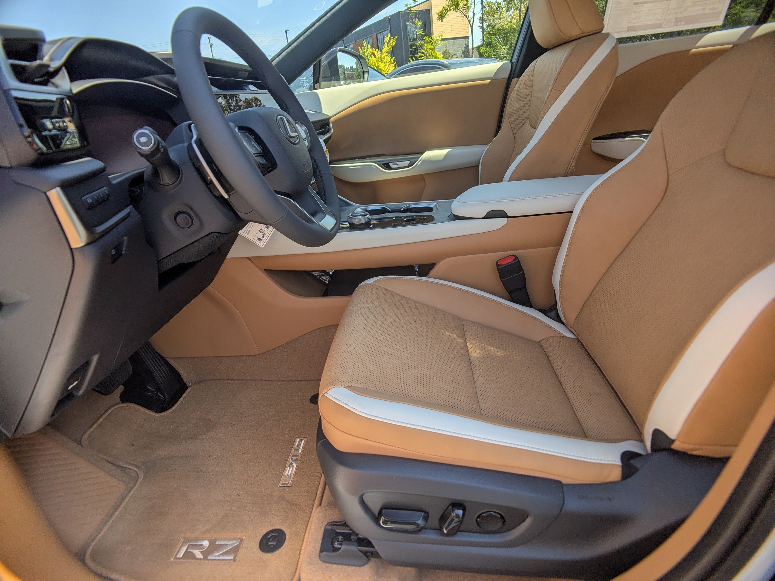 New 2026 Lexus RZ 450e AWD w/ Technology Package image 14