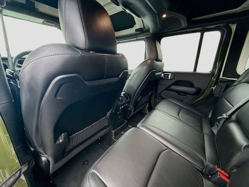 Used 2024 Jeep Wrangler Unlimited Rubicon 4xe image 23