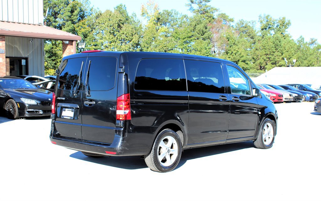 Used 2018 Mercedes-Benz Metris Passenger image 5