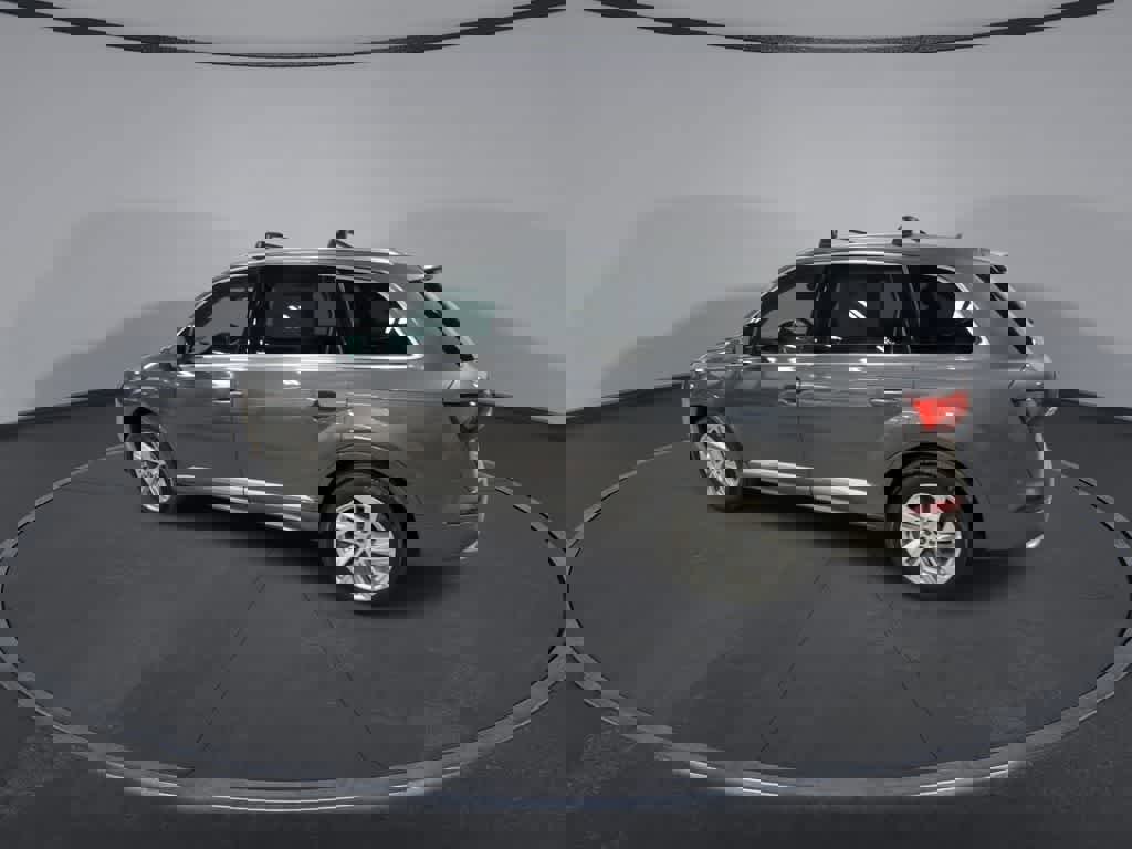 Used 2022 Audi Q7 2.0T Premium w/ Convenience Package image 6