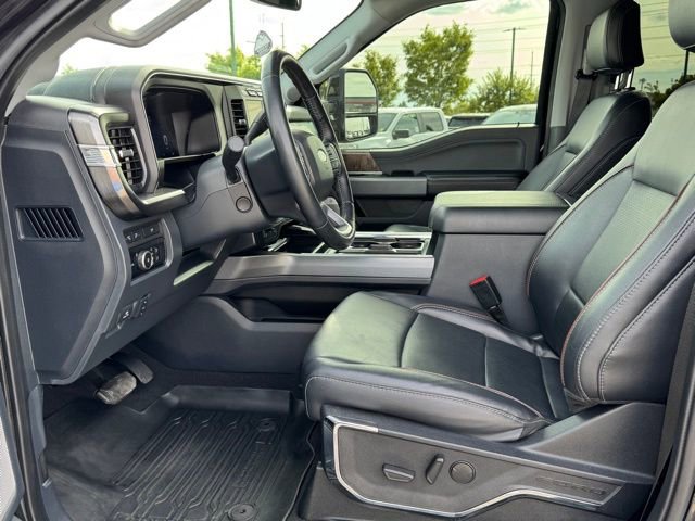 Used 2023 Ford F350 Lariat w/ Tow Technology Package AWD/4WD image 30