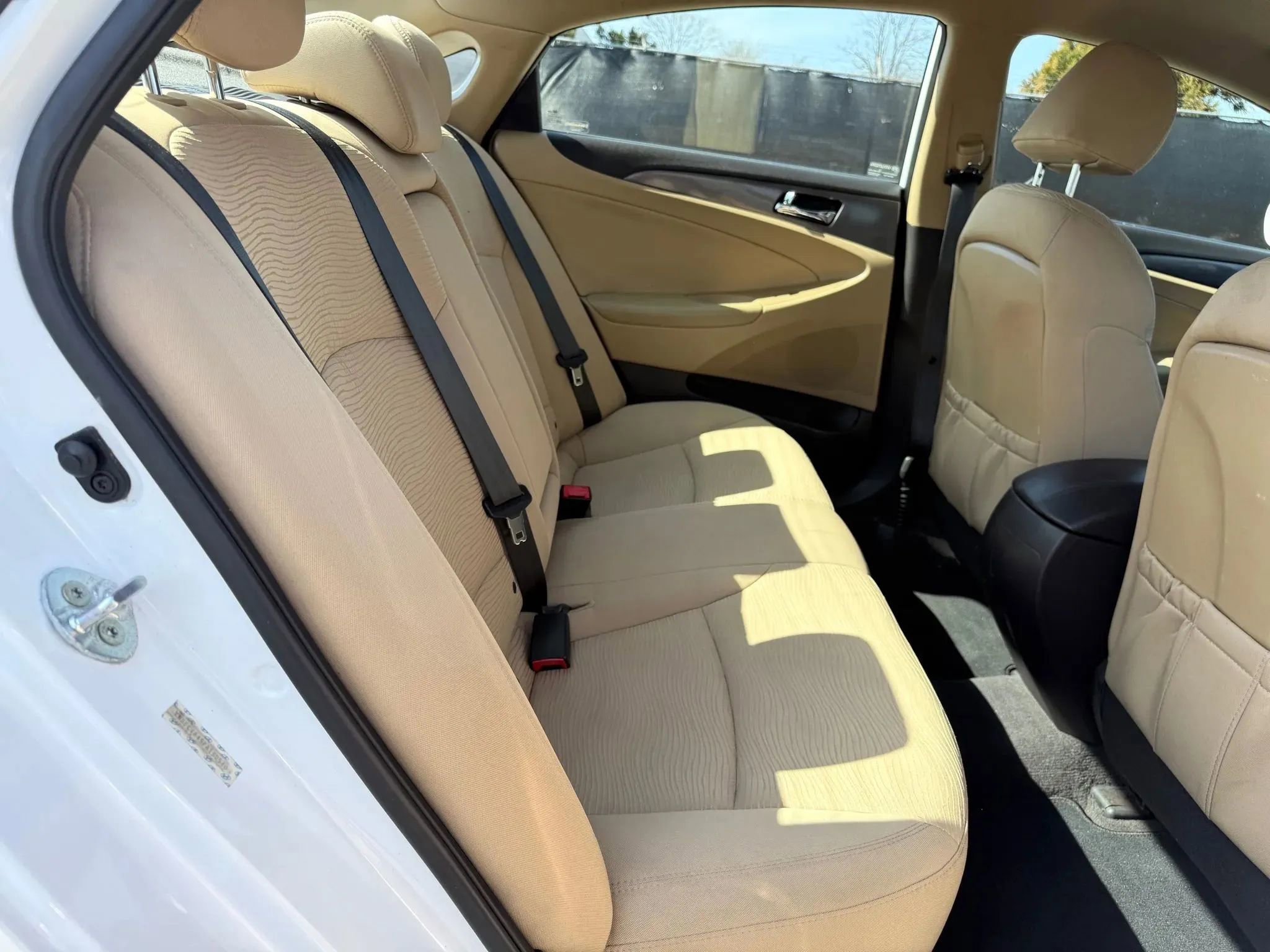 Used 2015 Hyundai Sonata Hybrid image 20