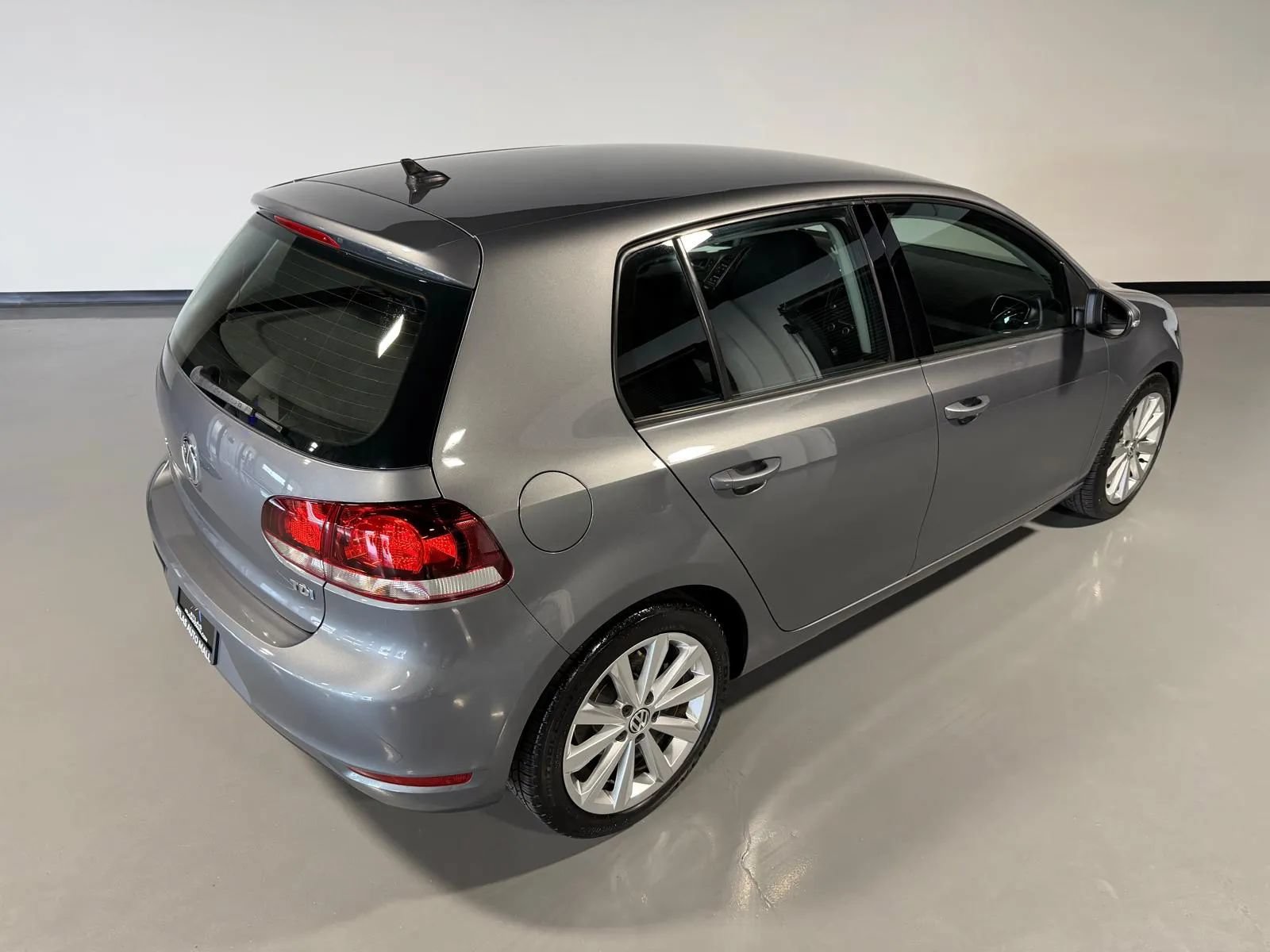 Used 2014 Volkswagen Golf TDI FWD image 36