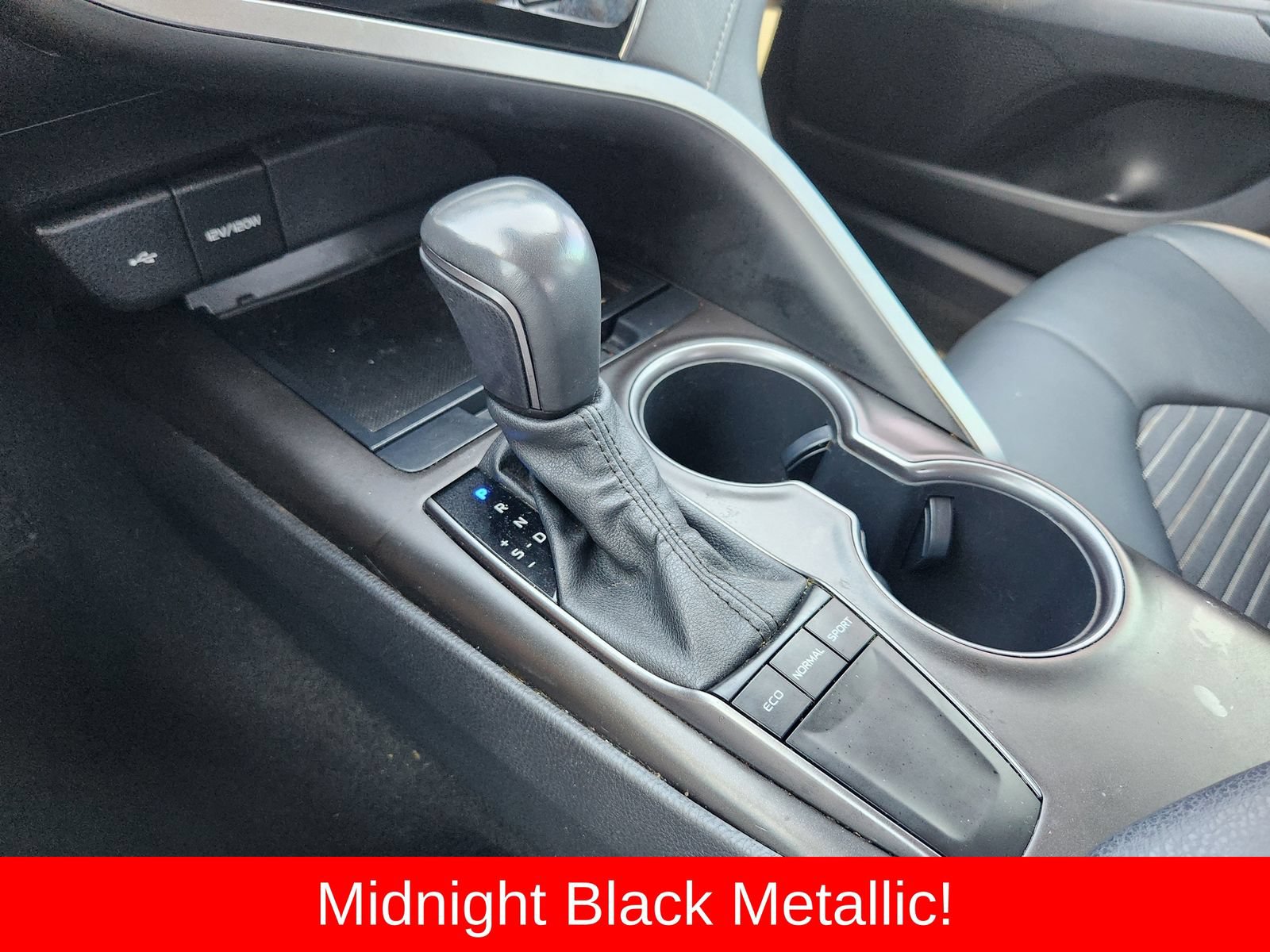 Used 2023 Toyota Camry SE w/ Convenience Package FWD image 25