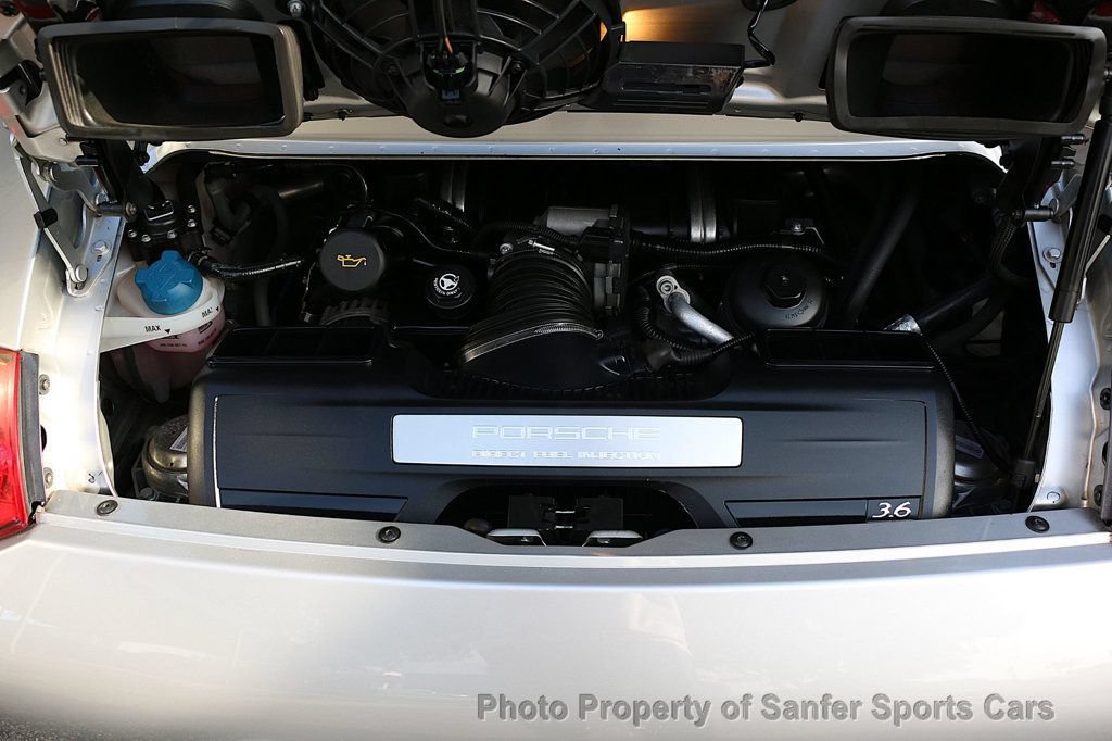 Used 2009 Porsche 911 Carrera RWD image 15