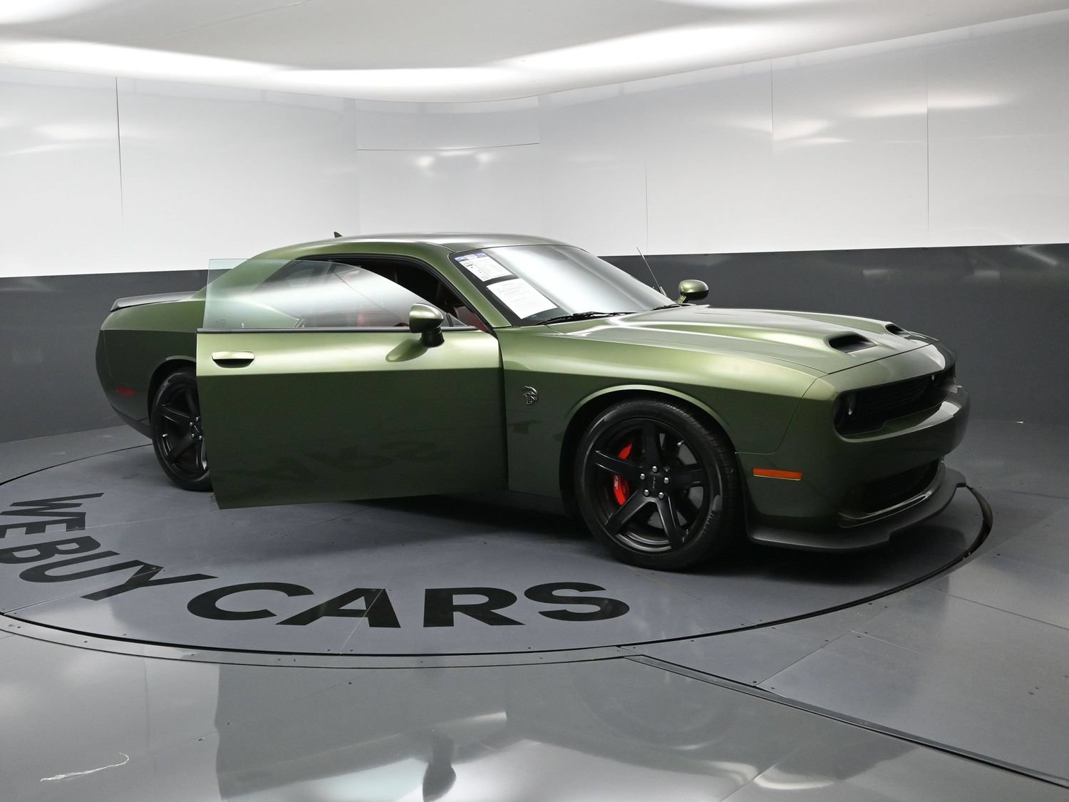 Used 2022 Dodge Challenger SRT Hellcat Redeye RWD image 24