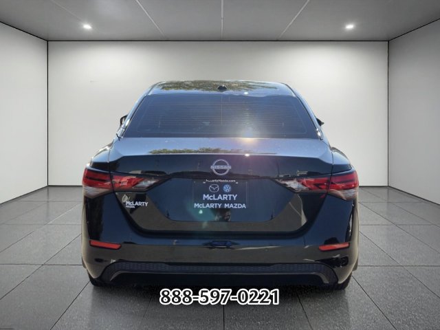 Used 2024 Nissan Sentra SV FWD image 4