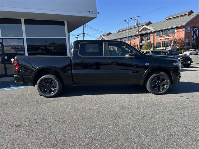 New 2026 RAM 1500 4x4 Crew Cab image 31