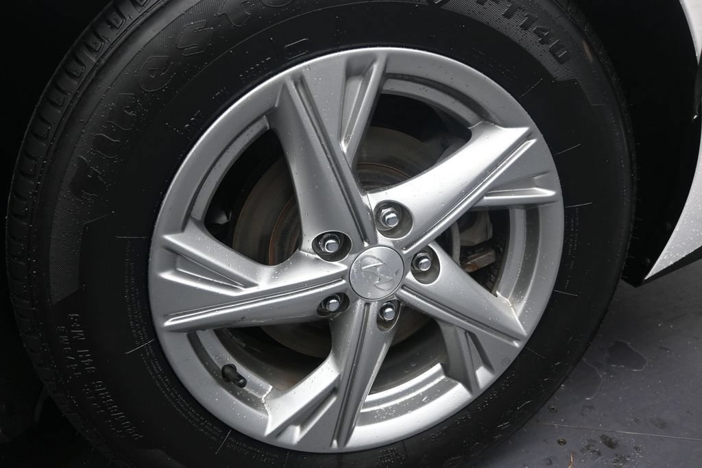 Used 2022 Hyundai Sonata SE w/ Preferred Accessory Package FWD image 10