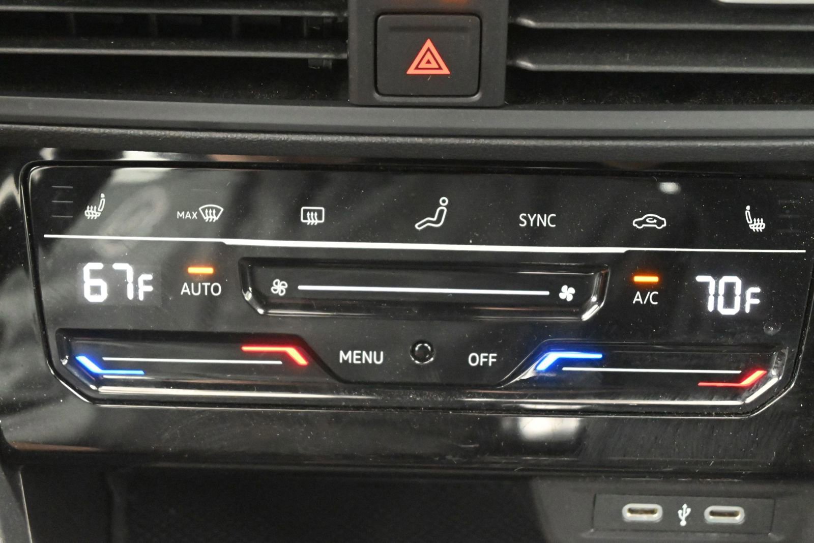Used 2025 Volkswagen Jetta Sport FWD image 17
