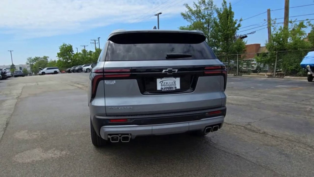 New 2025 Chevrolet Traverse LT w/ LPO, Floor Liner Package image 32