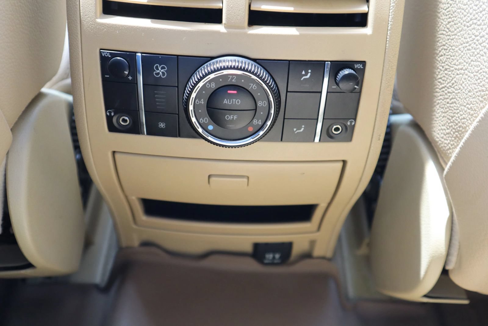 Used 2008 Mercedes-Benz GL 320 CDI 4MATIC image 37