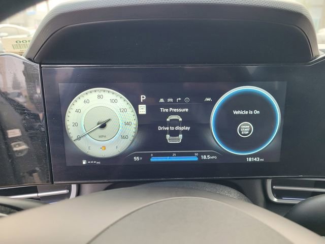 Used 2024 Hyundai Elantra SEL image 24