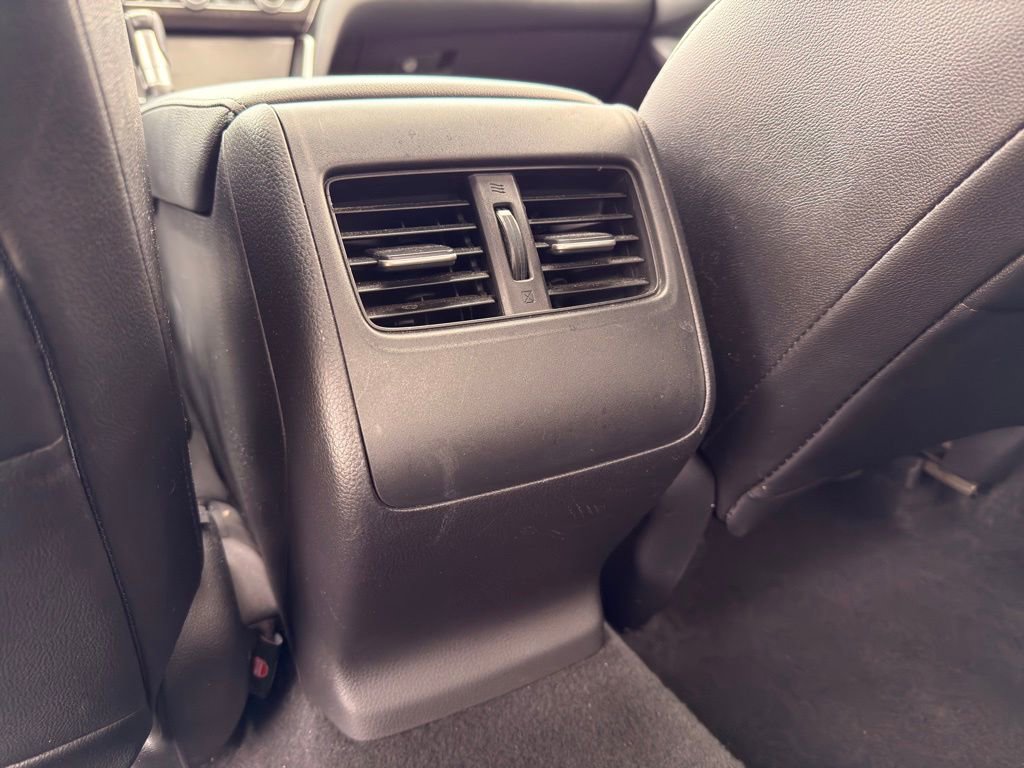 Used 2020 Honda Accord EX-L image 33