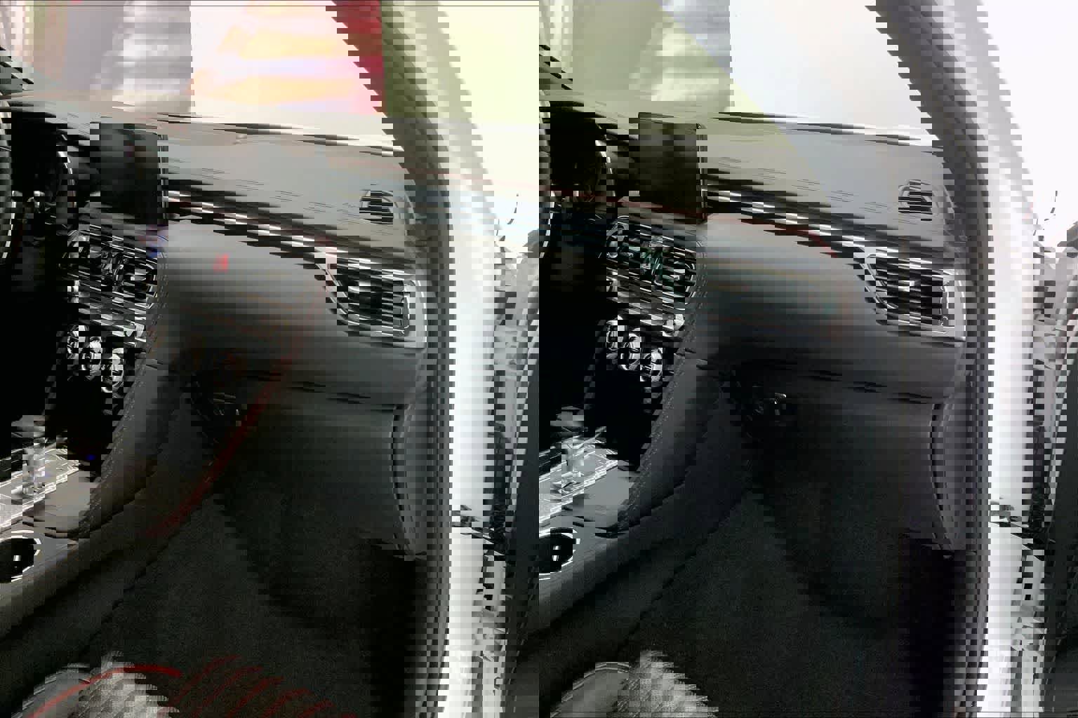 Used 2023 Genesis G70 2.0T w/ Sport Prestige Package image 21