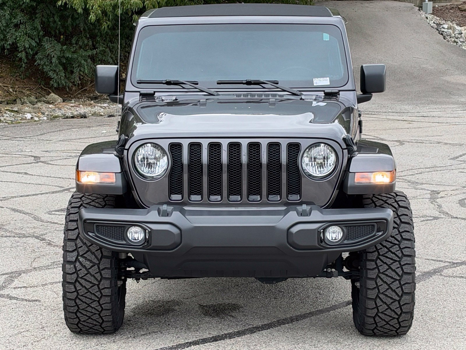Used 2021 Jeep Wrangler Unlimited Sahara AWD/4WD image 6