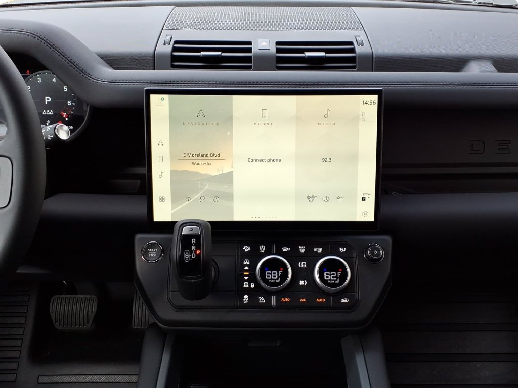 New 2026 Land Rover Defender 110 S AWD/4WD image 17