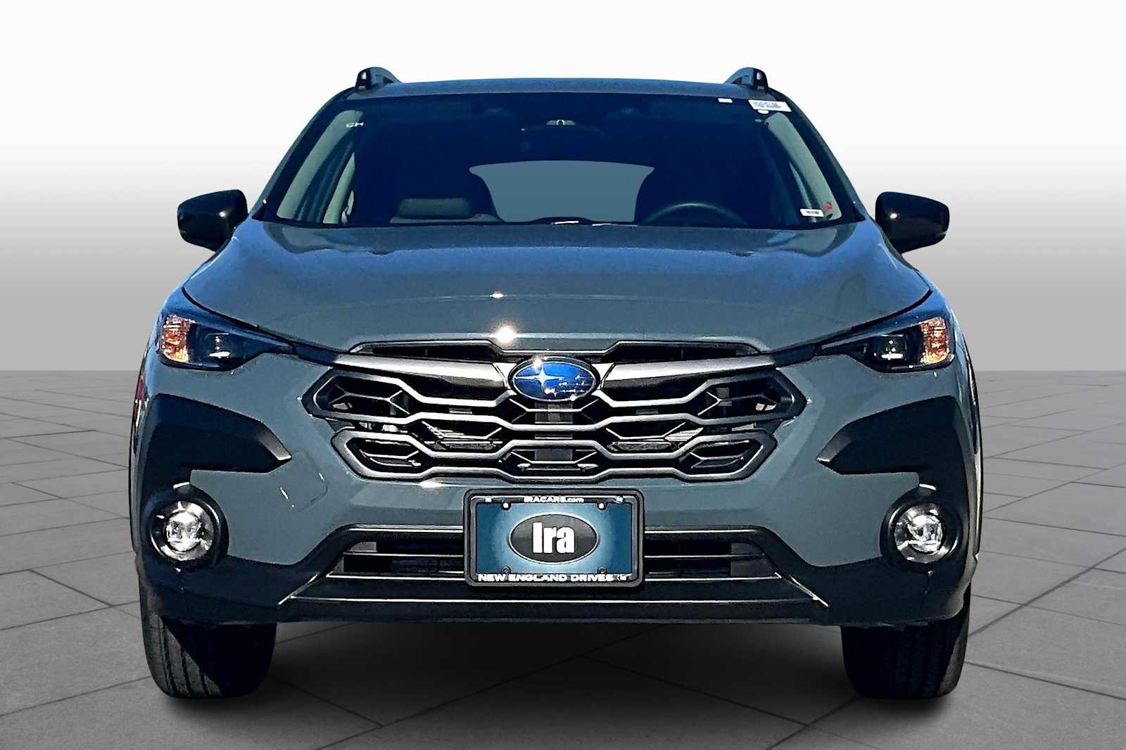 Used 2025 Subaru Crosstrek 2.5i Premium AWD/4WD image 3