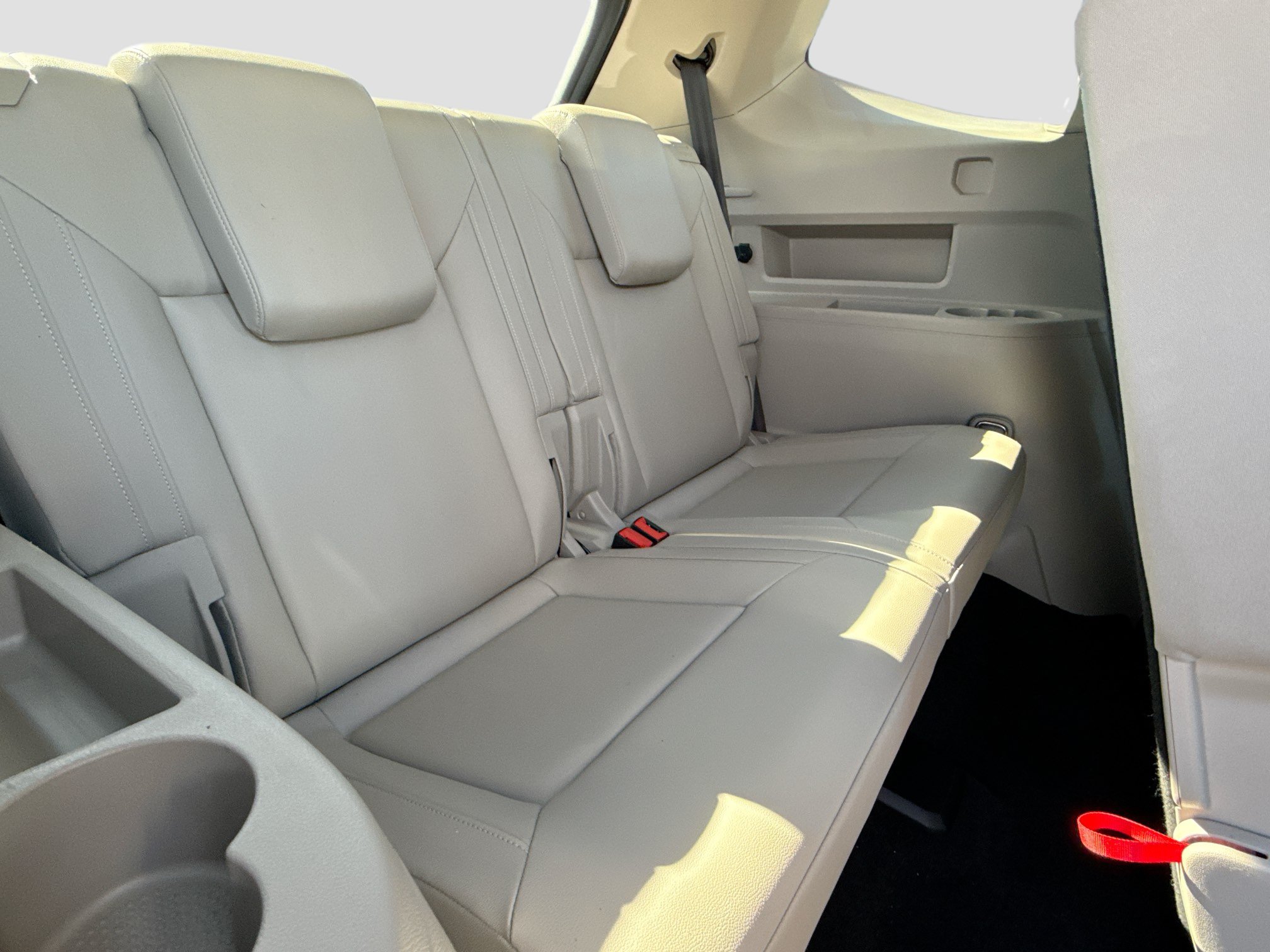 Used 2019 Volkswagen Atlas SE FWD image 19