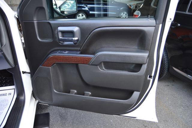 Used 2014 GMC Sierra 1500 SLE w/ SLE Value Package image 30