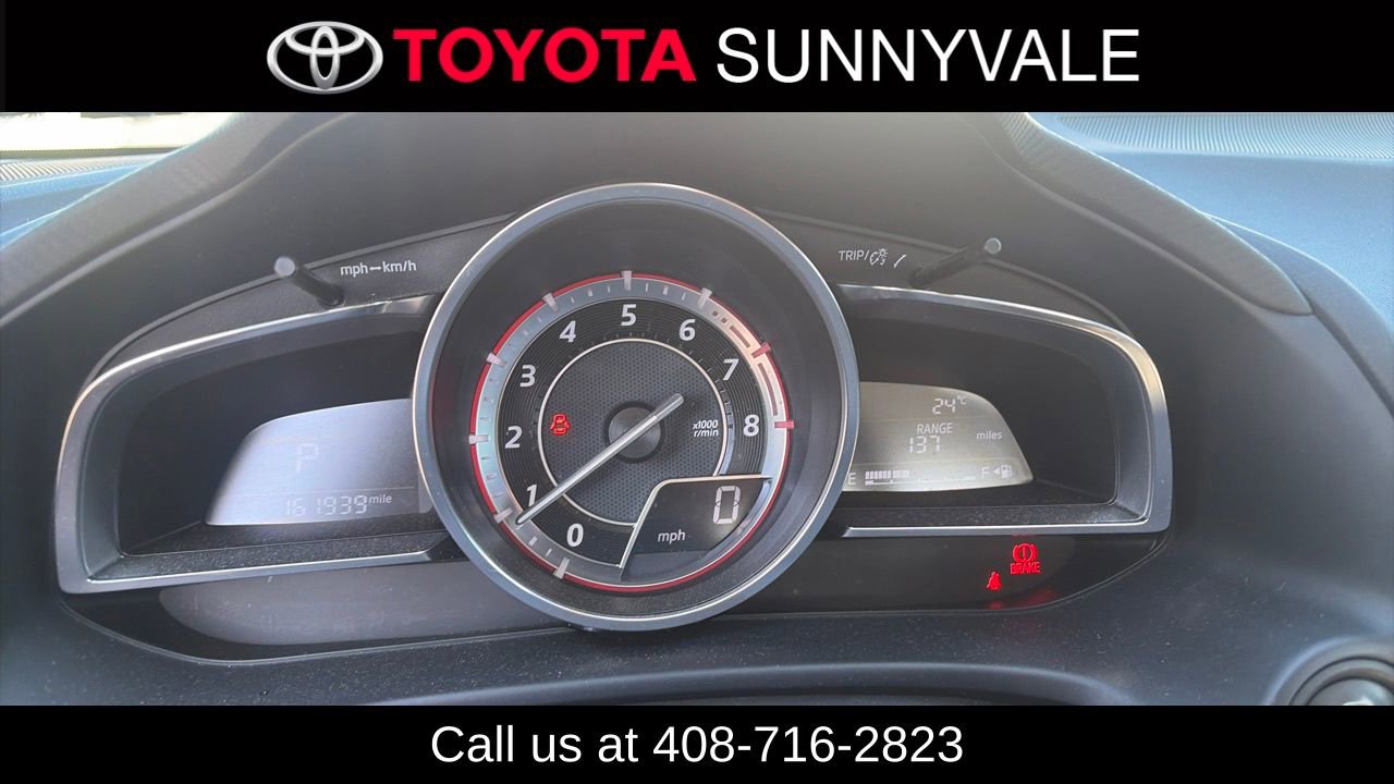 Used 2014 MAZDA MAZDA3 s Touring FWD image 3