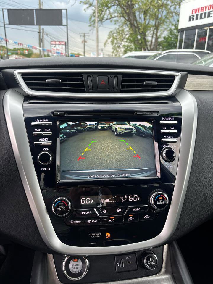 Used 2018 Nissan Murano S AWD/4WD image 12