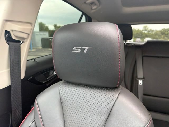 Used 2023 Buick Envision Essence w/ Sport Touring Package AWD/4WD image 64